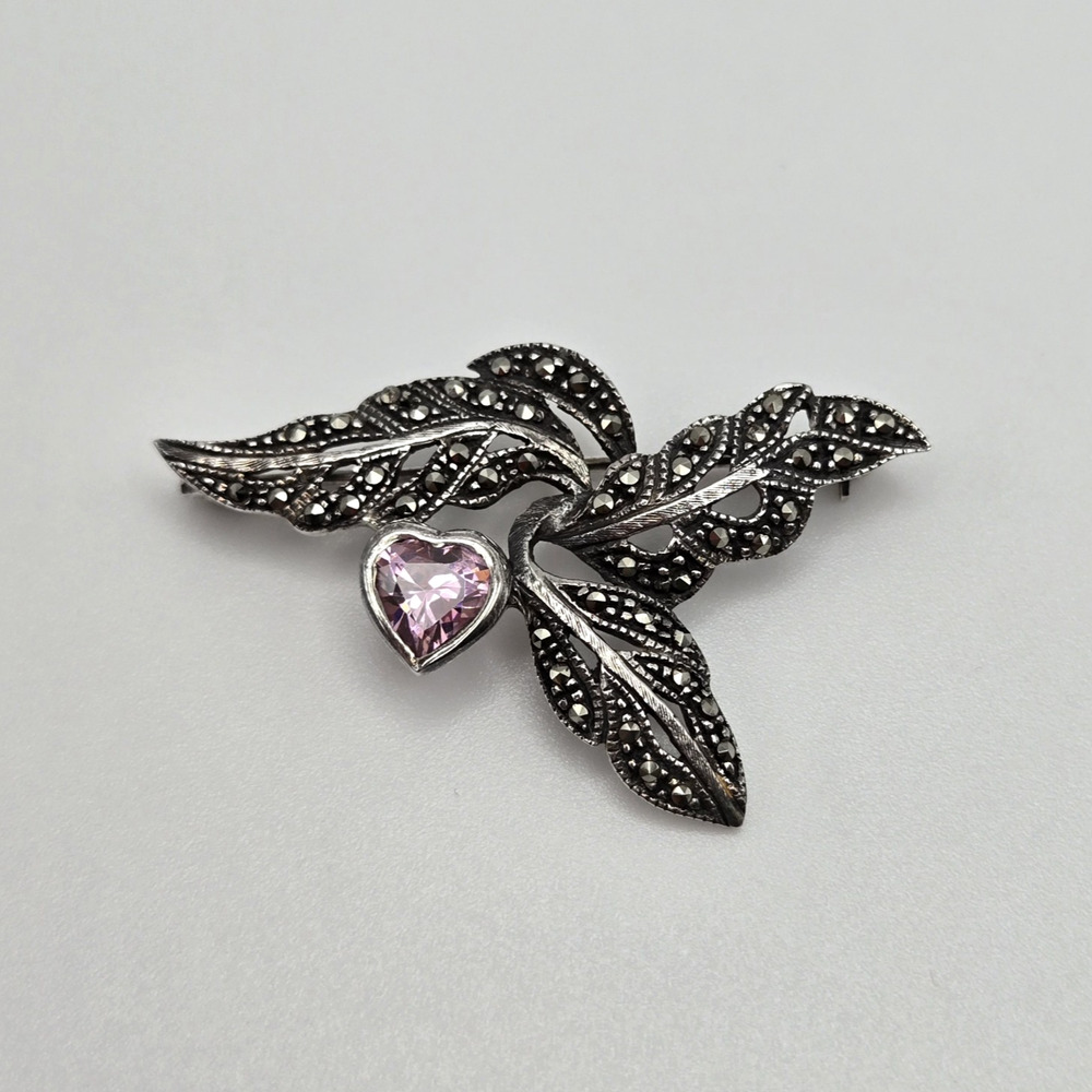 Sterling Silver Brooch Pink Heart Stone Sparkly Marcasite Classic Boho Dainty